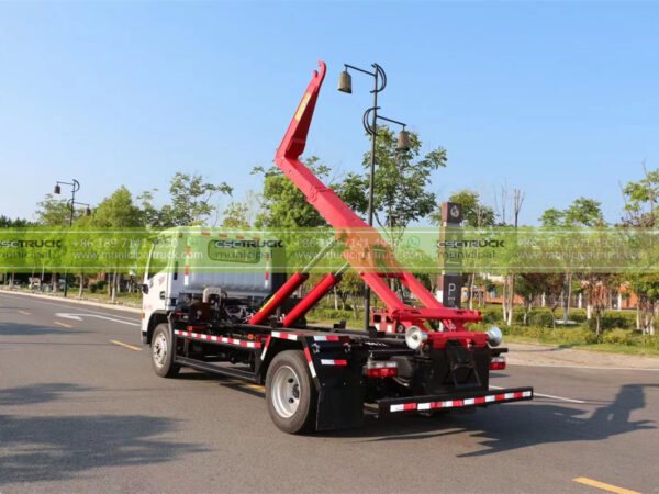 DONGFENG 10T Hook Loader Garbage Truck Hook Working