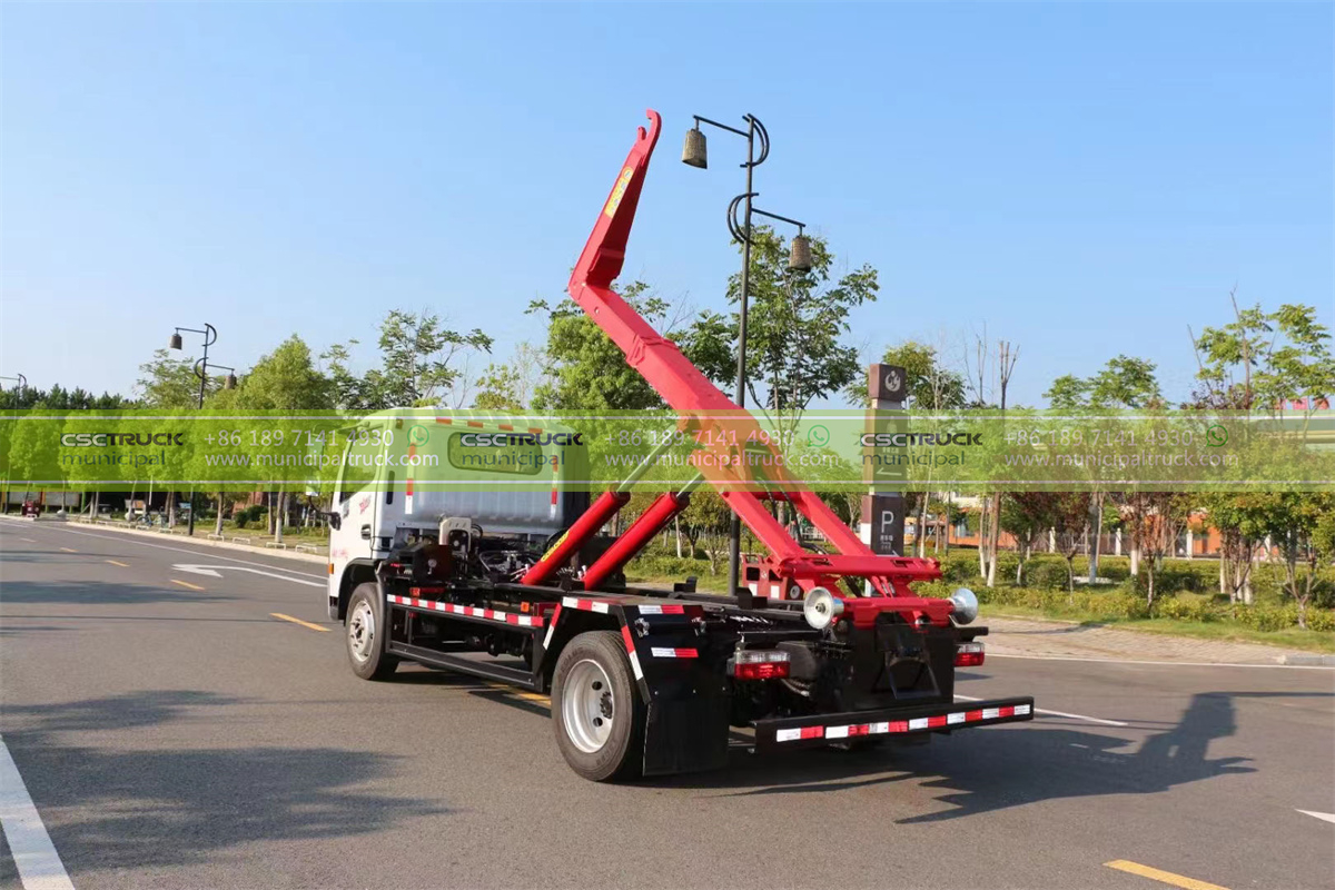 DONGFENG 10T Hook Loader Garbage Truck Hook Working