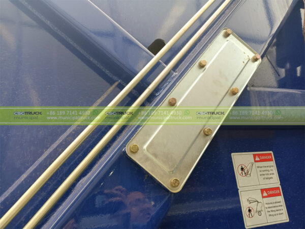 DONGFENG Solid Waste Compactor Truck Loader (2)