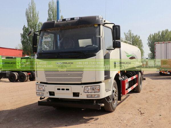 FAW 10 Ton Road Sprinkler Truck Side