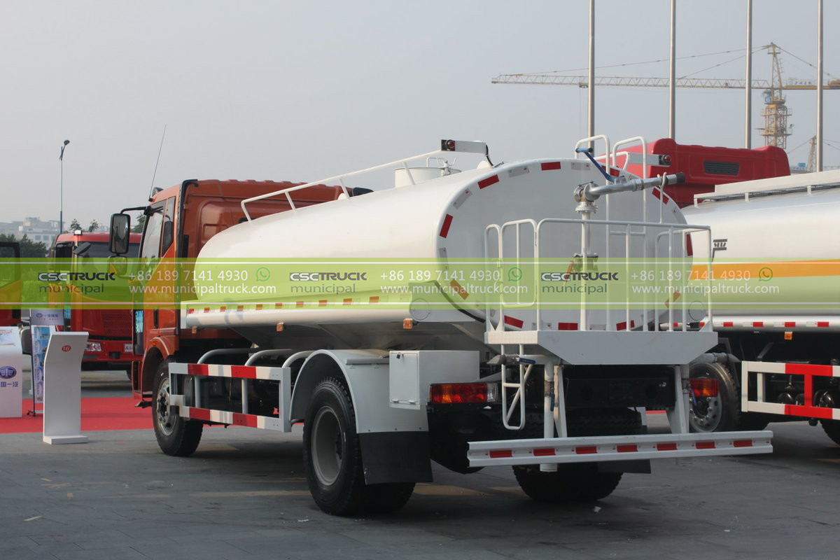 FAW 8 Ton Water Sprinkler Truck Back FAW 8 Ton Water Sprinkler Truck Back