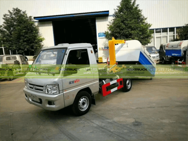 FOTON 3CBM Hook Loader Garbage Truck Working