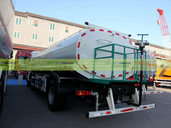 FOTON Auman 16 Ton Road Water Sprinkler Truck Back