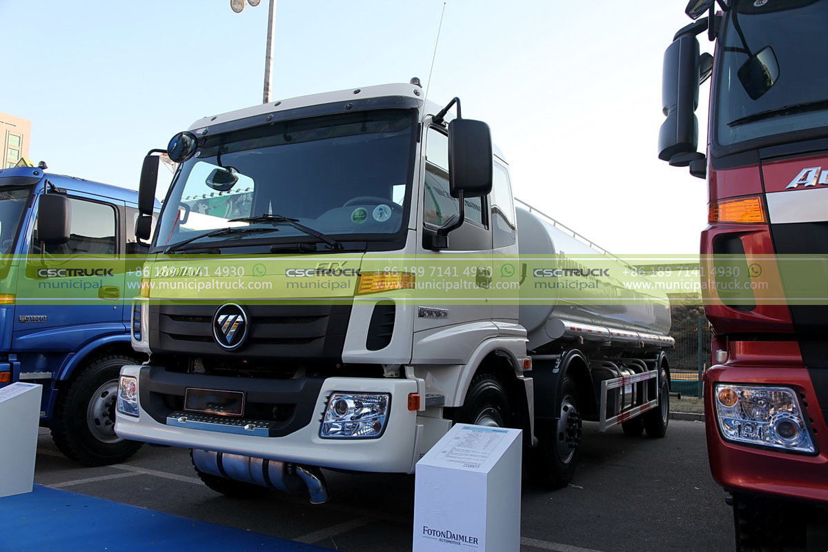 FOTON Auman 16 Ton Road Water Sprinkler Truck Side FOTON Auman 16 Ton Road Water Sprinkler Truck Side