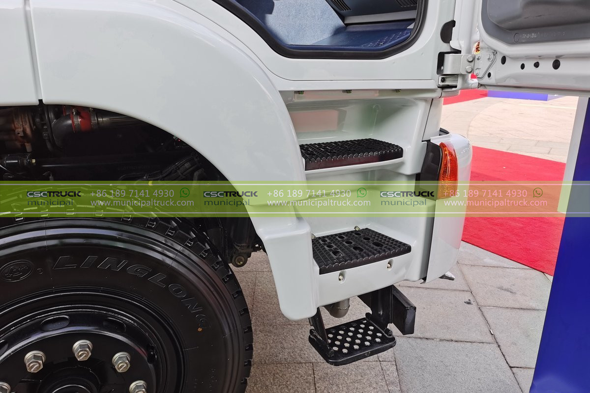 HONGYAN 10 Ton Greening Water Sprinkler Truck Details HONGYAN 10 Ton Greening Water Sprinkler Truck Details