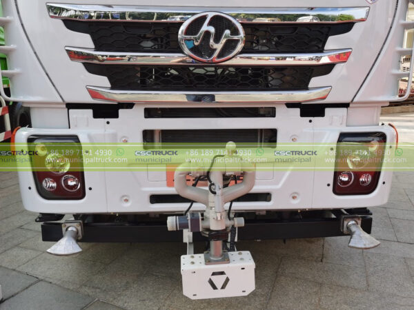 HONGYAN 10 Ton Greening Water Sprinkler Truck Head Details