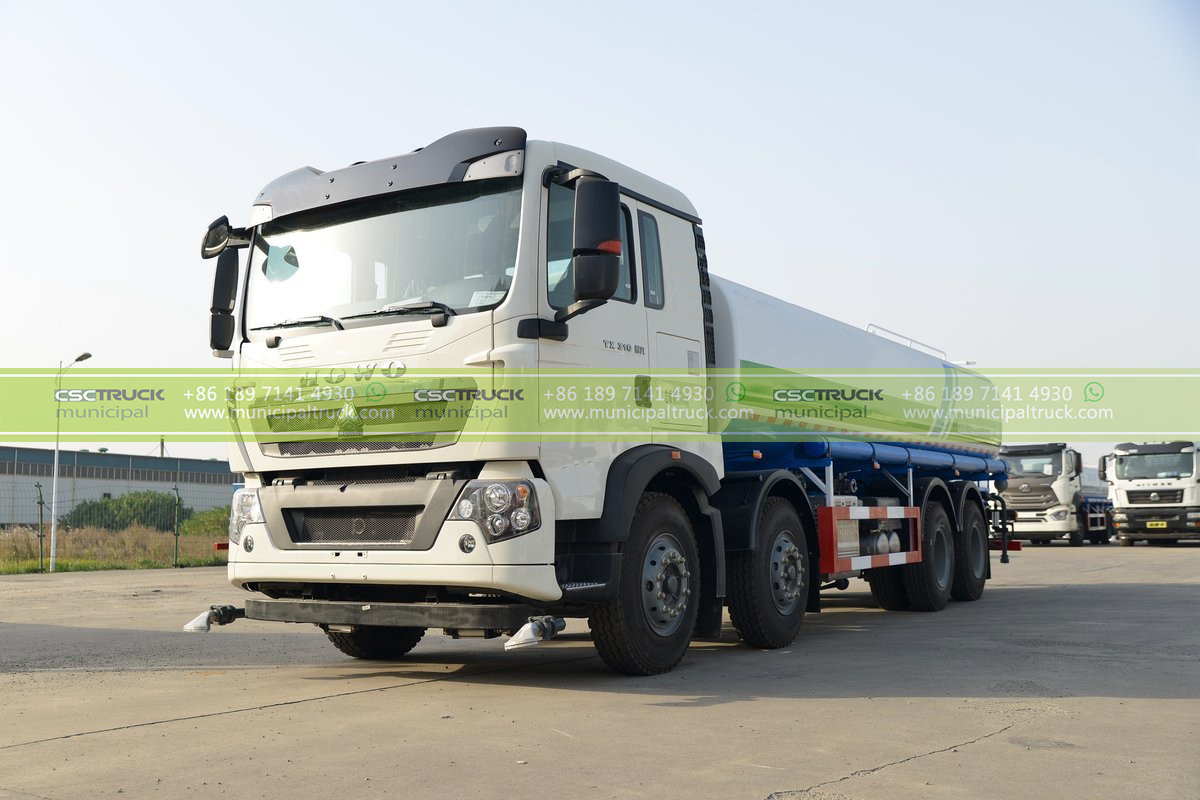 HOWO 18 Ton Heavy Water Sprinkler Truck Left View HOWO 18 Ton Heavy Water Sprinkler Truck Left View