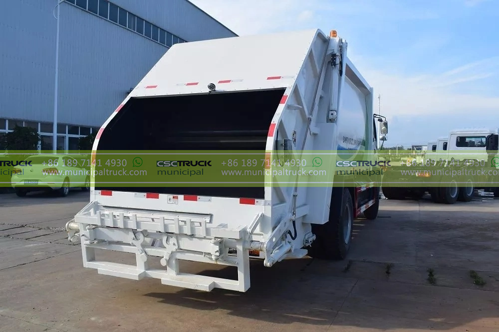 ISUZU 12CBM Rear Loader Garbage Truck Back ISUZU 12CBM Rear Loader Garbage Truck Back