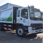 Rear Loader Garbage Trucks: A Classic Approach to Waste Collection ISUZU 12CBM Rear Loader Garbage Truck Side View