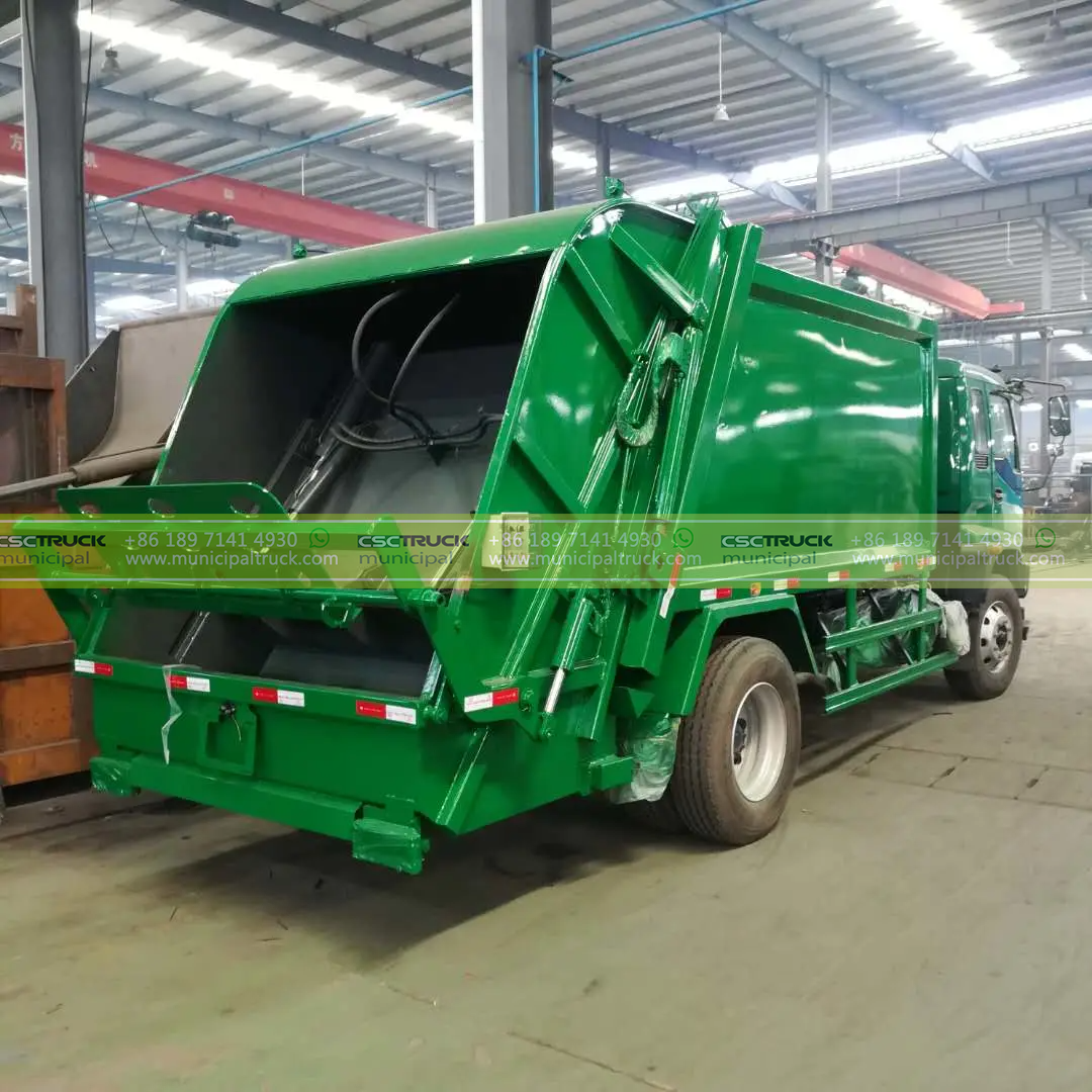 ISUZU 14CBM Rear Loader Refuse Truck Back ISUZU 14CBM Rear Loader Refuse Truck Back