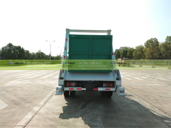 ISUZU 3CBM Skip Loader Garbage Truck Back with bin