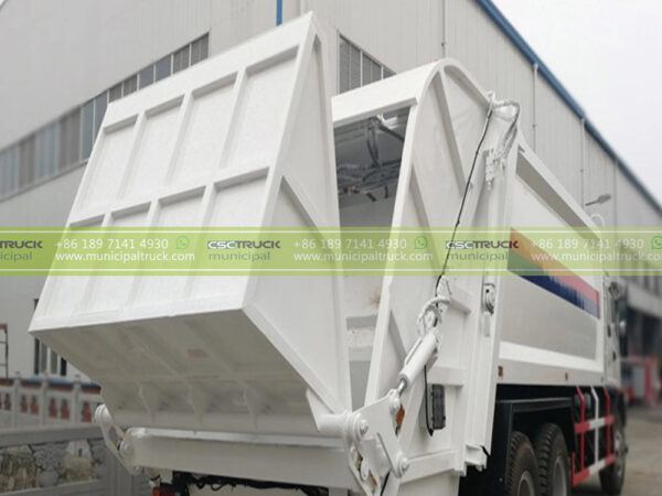 ISUZU F-Series Waste Compactor Truck Loader