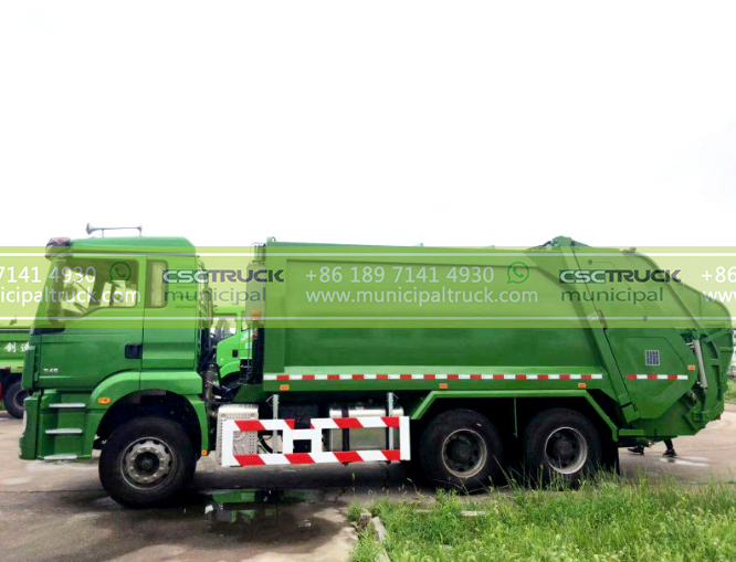 SHACMAN 20CBM Rear Loader Refuse Truck Body Right SHACMAN 20CBM Rear Loader Refuse Truck Body Right