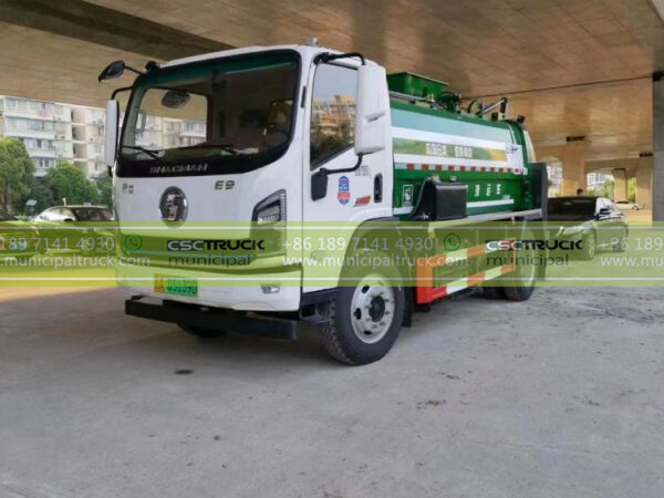 SHACMAN Electric Side Loader Truck Right