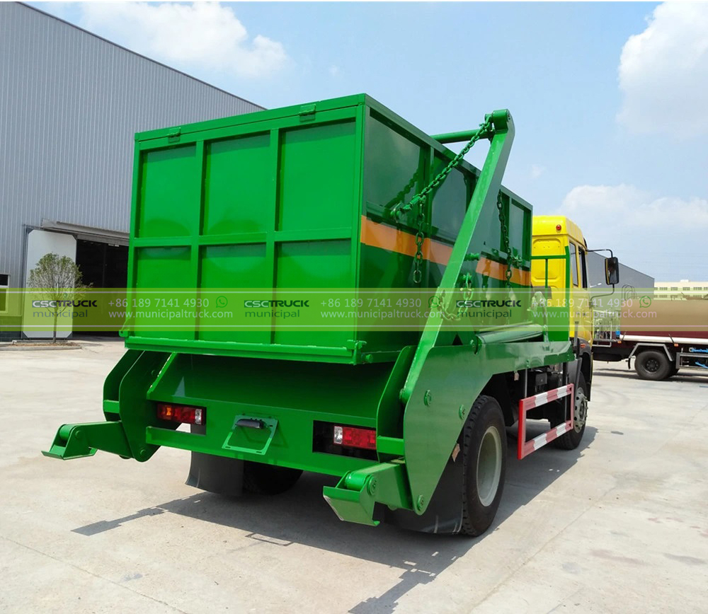 SINOTRUK 10CBM Skip Loader Garbage Truck Working SINOTRUK 10CBM Skip Loader Garbage Truck Working