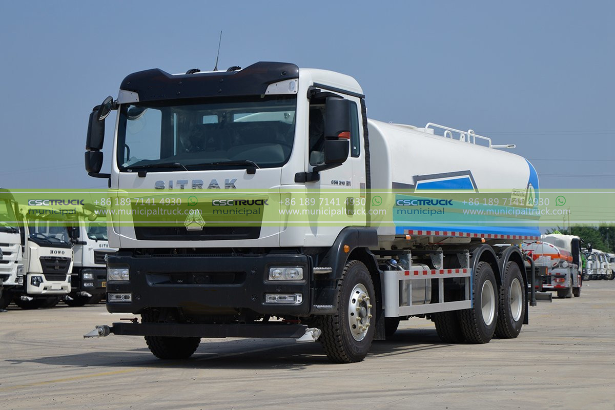 SINOTRUK 13 Ton Water Sprinkler Truck Side SINOTRUK 13 Ton Water Sprinkler Truck Side