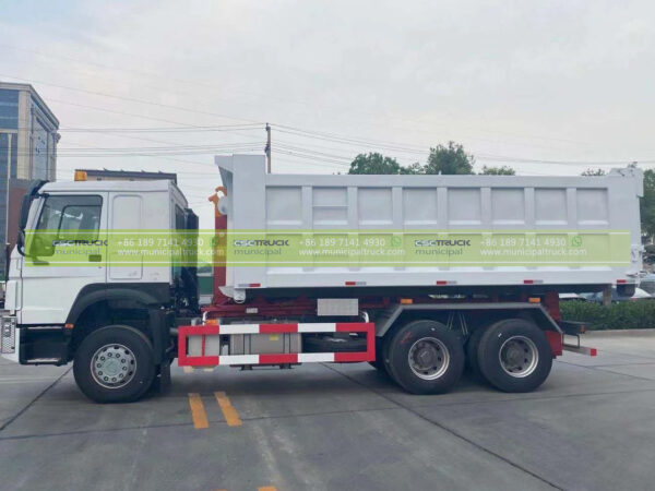 SINOTRUK 16T Hook Loader Garbage Truck Container