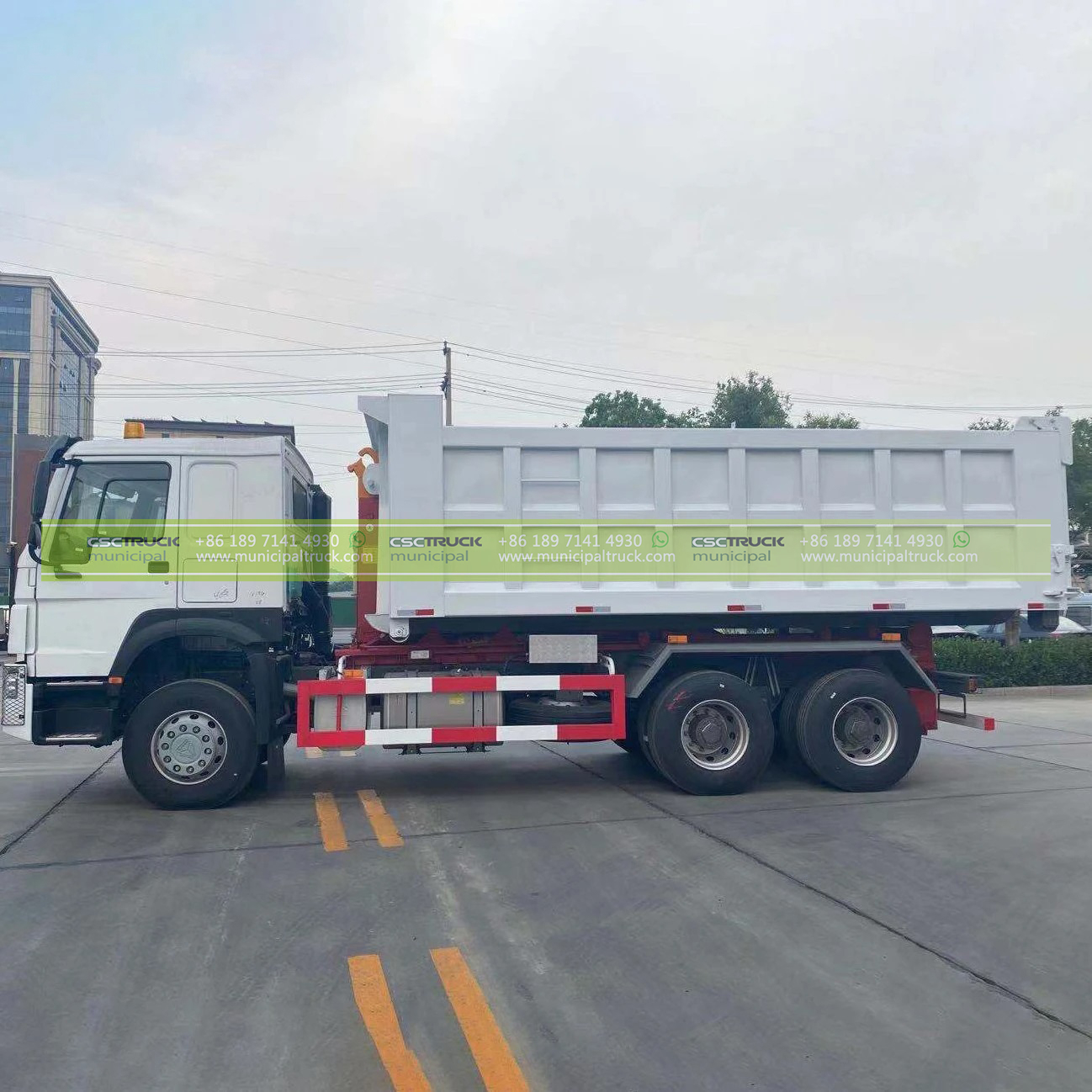 SINOTRUK 16T Hook Loader Garbage Truck Container SINOTRUK 16T Hook Loader Garbage Truck Container