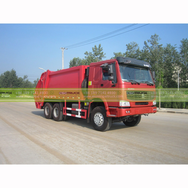 SINOTRUK 20CBM Rear Loader Refuse Truck Side