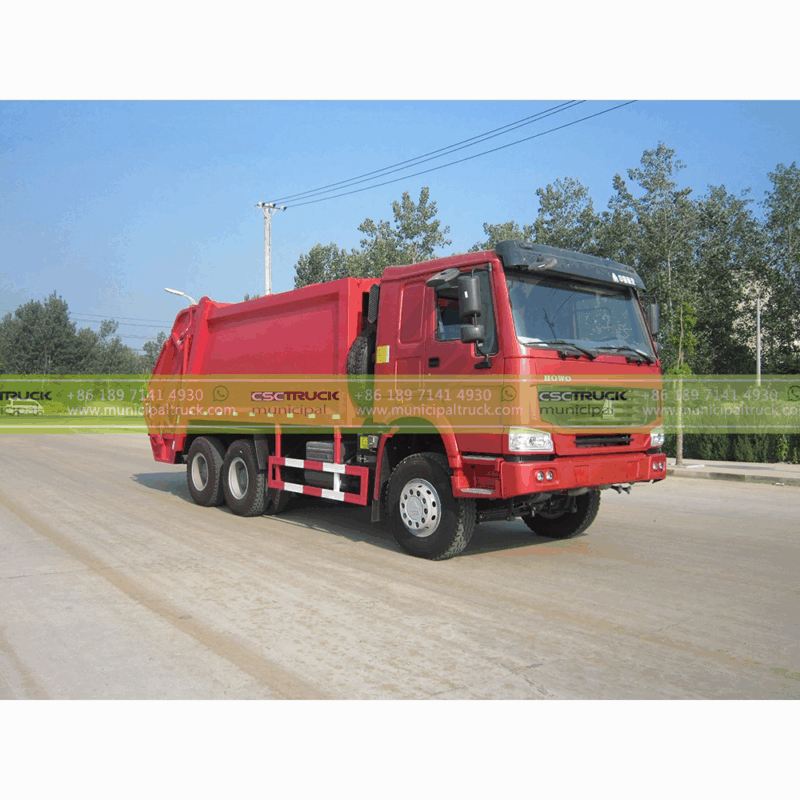 SINOTRUK 20CBM Rear Loader Refuse Truck Side