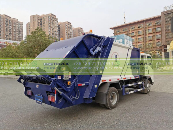 SINOTRUK Rear Loader Container Garbage Truck Back