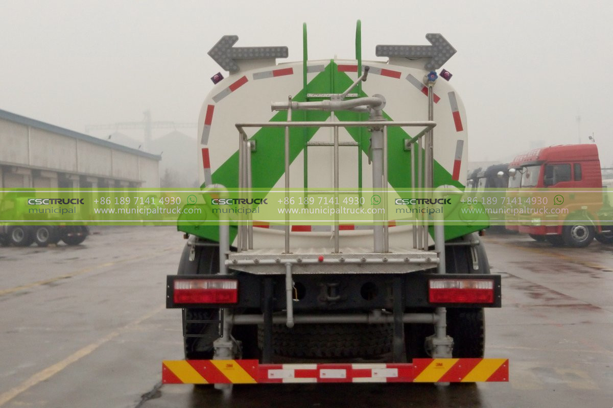 Shacman 10 Ton Greening Water Sprinkler Truck Back View Shacman 10 Ton Greening Water Sprinkler Truck Back View