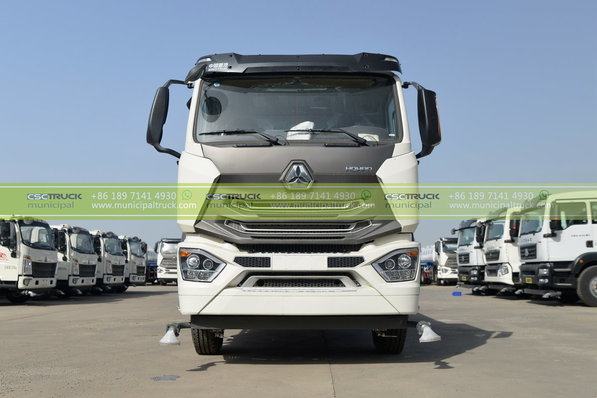 Sinotrek 14 Ton Water Sprinkler Truck Head Sinotrek 14 Ton Water Sprinkler Truck Head