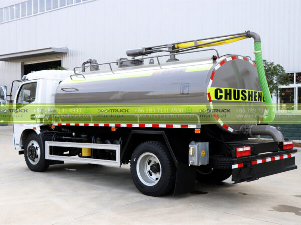 DONGFENG 8CBM Septic Tank Truck Right