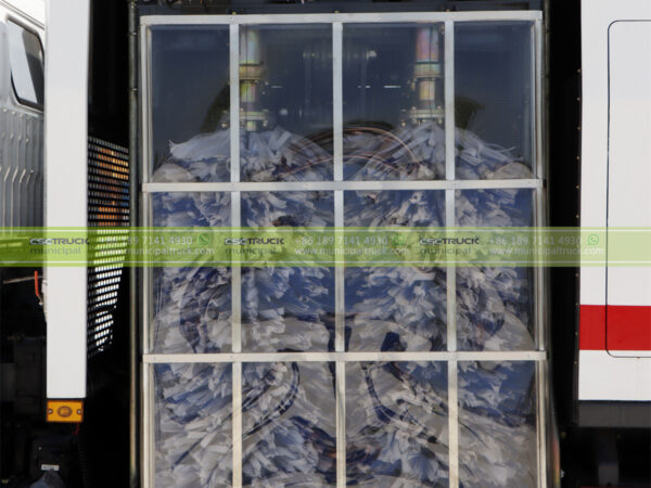 DONGFENG Road Fence Cleaner Truck Work