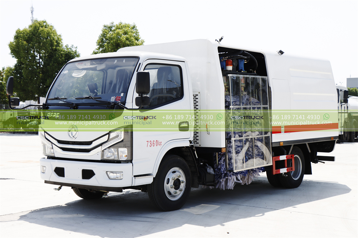 DONGFENG Road Fence Cleaner Truck DONGFENG Road Fence Cleaner Truck