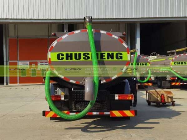 FAW 12CBM Septic Vacuum Truck Back Details