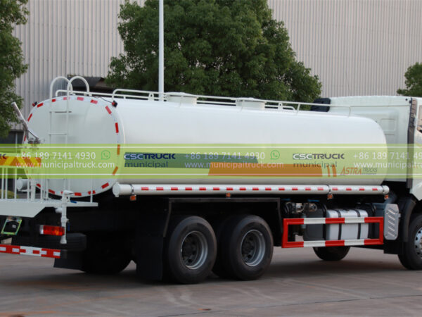 FAW 18,000L Water Bowser Truck Side
