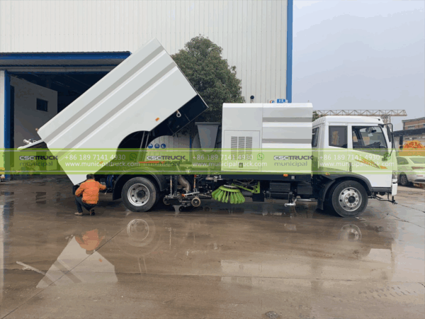 FAW Road Vacuum Cleaner Truck Working
