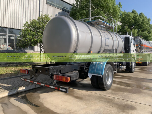FOTON 12,000L Water Sprayer Truck Container