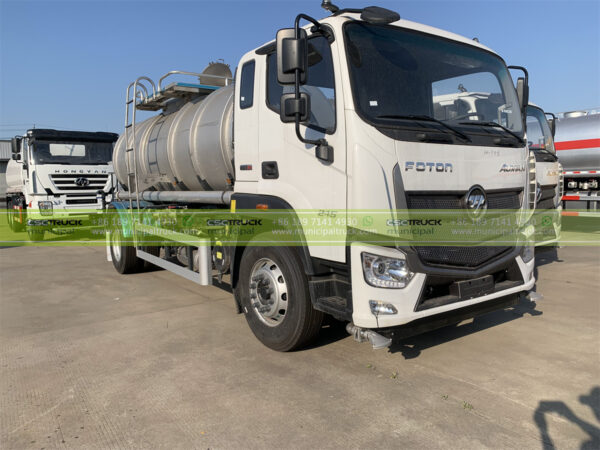 FOTON 12,000L Water Sprayer Truck Side
