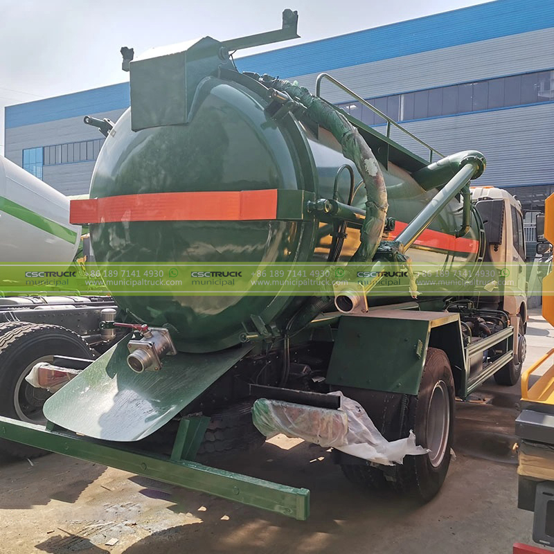 FOTON 16 Ton Sludge Vacuum Suction Truck Back View