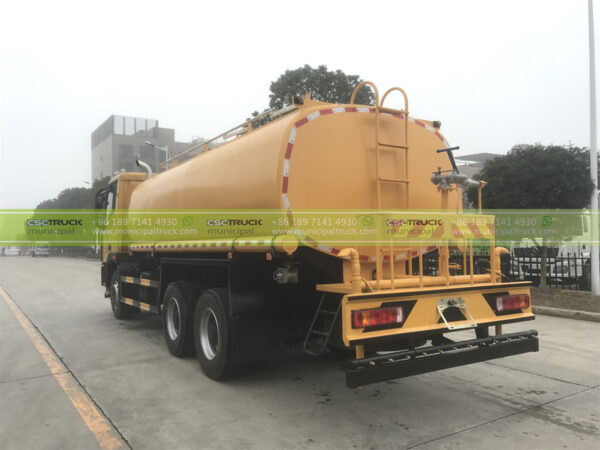 FOTON 16,000L Rear Sprinkler Truck Back