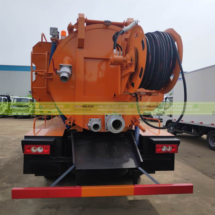 FOTON 8CBM Sewer Jetter Suction Truck Back FOTON 8CBM Sewer Jetter Suction Truck Back