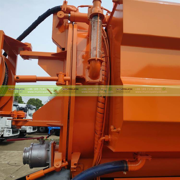FOTON 8CBM Sewer Jetter Suction Truck Details FOTON 8CBM Sewer Jetter Suction Truck Details