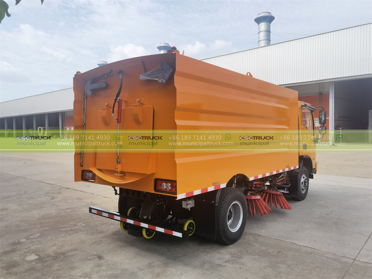 FOTON Aumark Street Sweeper Truck Right Back FOTON Aumark Street Sweeper Truck Right Back