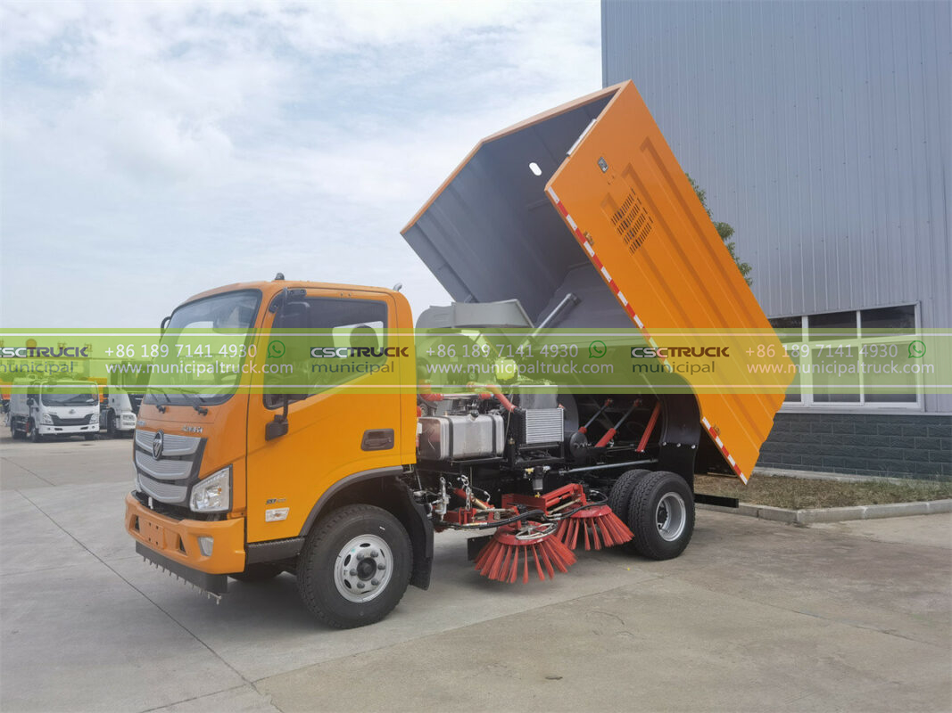 FOTON Aumark Street Sweeper Truck Working