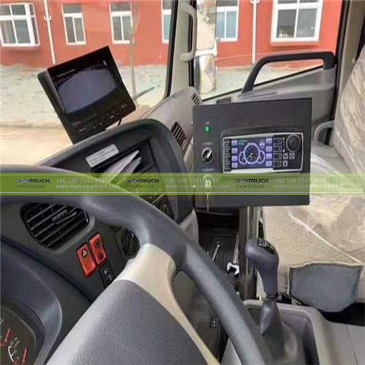 FOTON Vacuum Cleaner Sweeper Truck Rear Wheel FOTON Vacuum Cleaner Sweeper Truck Rear Wheel