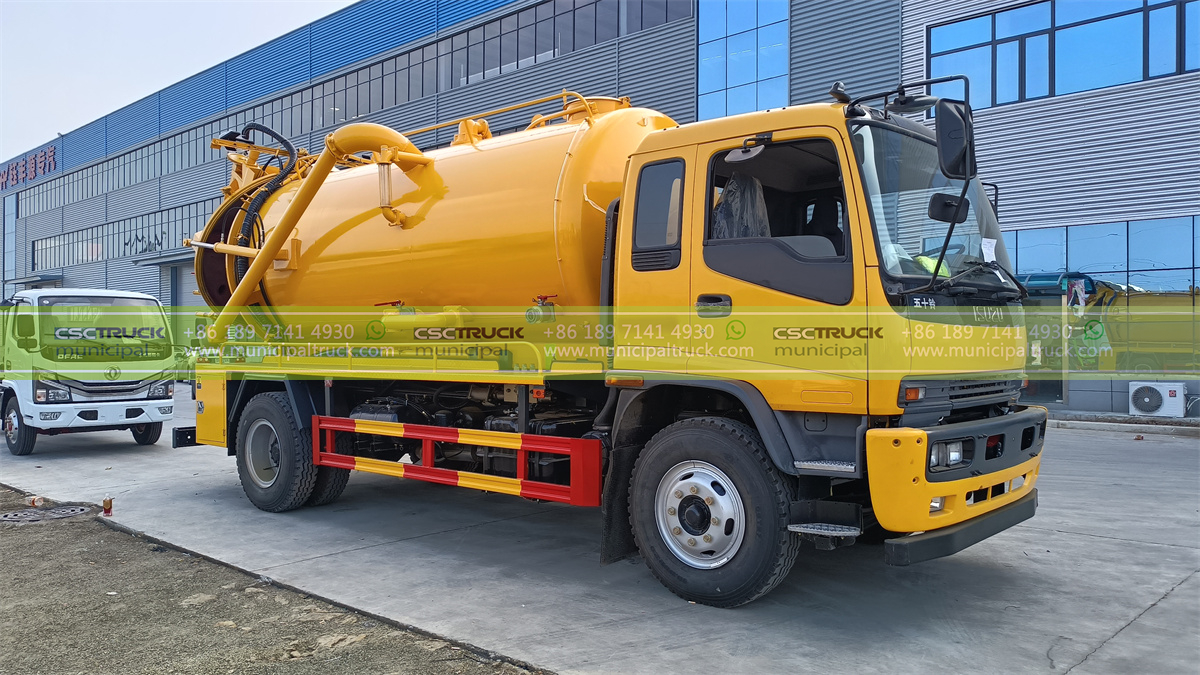 ISUZU 12,000L Combined Jet Vacuum Truck Right ISUZU 12,000L Combined Jet Vacuum Truck Right