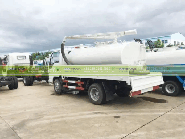 ISUZU 5,000L Septic Vacuum Truck Tank