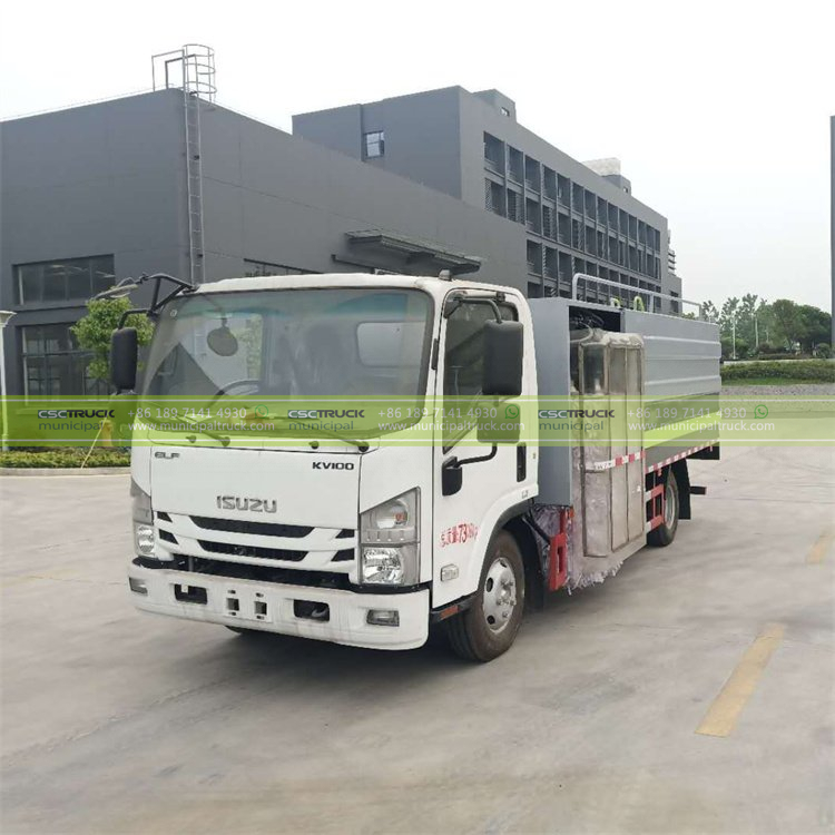 ISUZU 5CBM Fence Cleaning Truck Head ISUZU 5CBM Fence Cleaning Truck Head