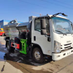 Self-Tipping Garbage Trucks: The Future of Automated Waste Handling ISUZU 6CBM Self Loading Garbage Dump Truck Head Right