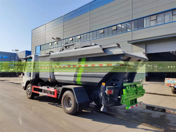 ISUZU 6CBM Self Loading Garbage Dump Truck Side