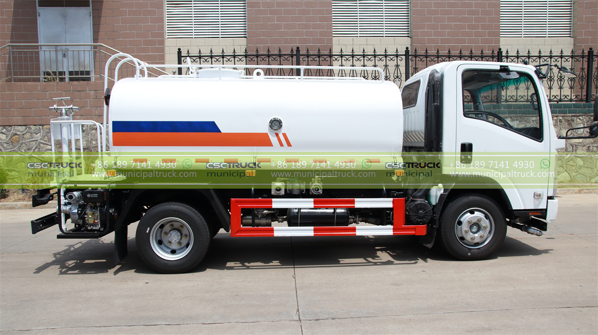 ISUZU 8,000L Water Sprinkler Truck Body ISUZU 8,000L Water Sprinkler Truck Body