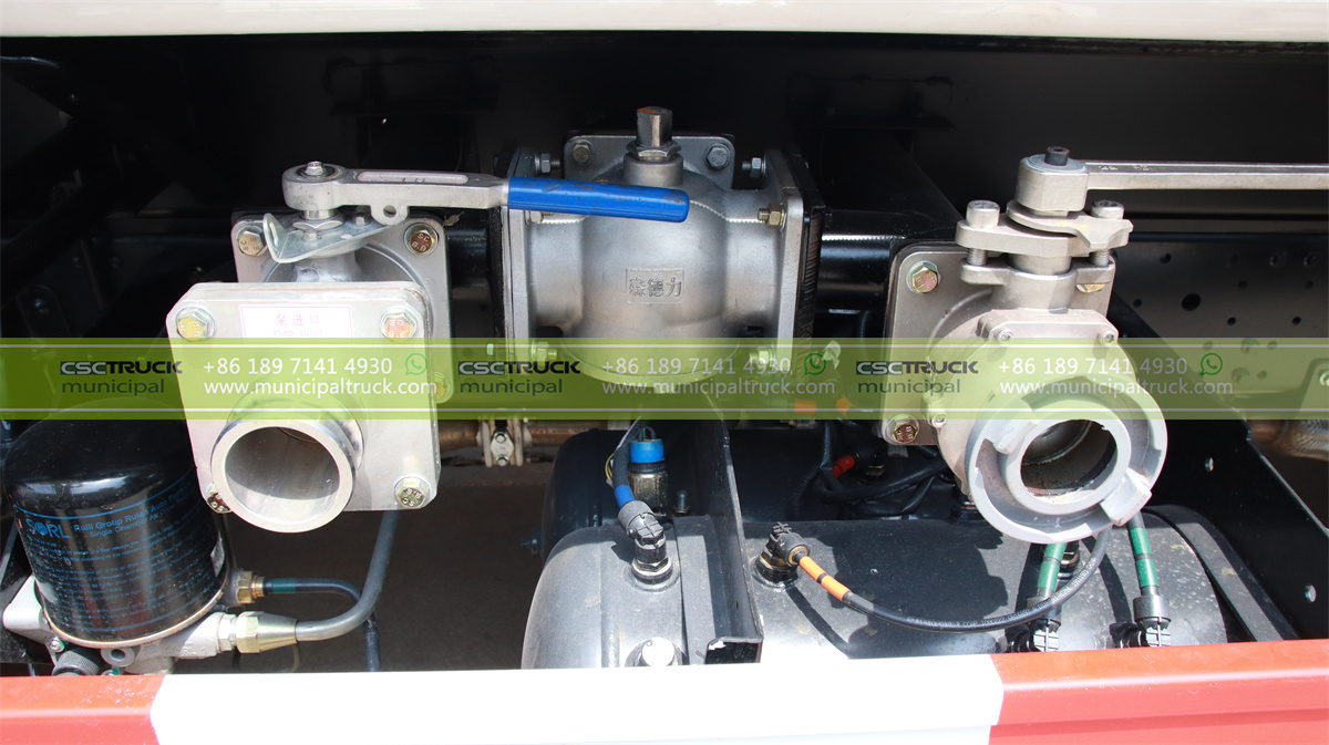 ISUZU 8,000L Water Sprinkler Truck Details ISUZU 8,000L Water Sprinkler Truck Details