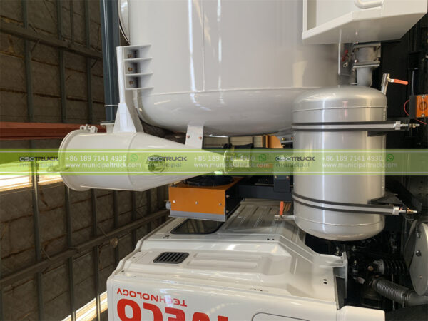 IVECO 20,000L Combined Vacuum Jet Truck Accessories